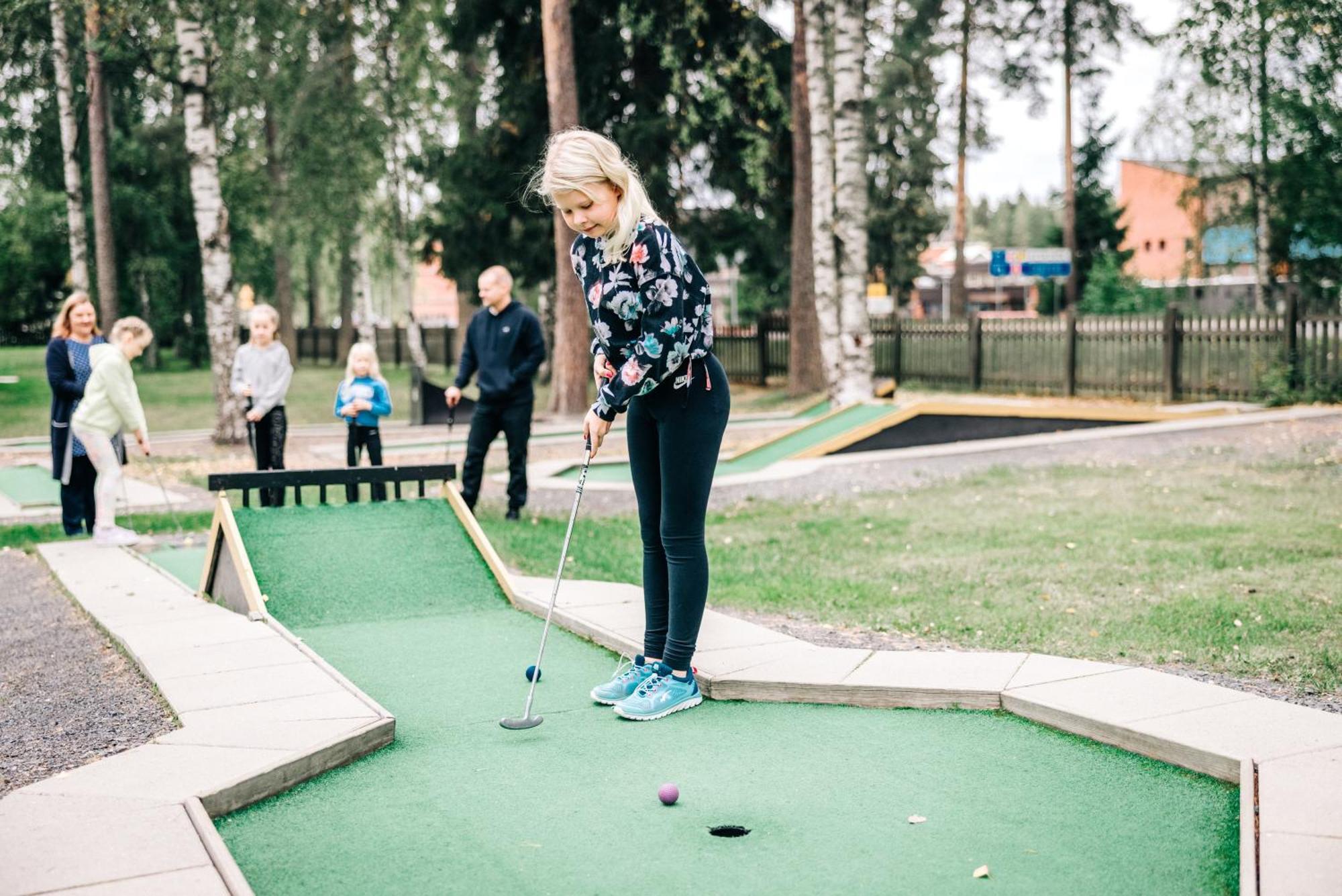 Seinaejoen Leirintaealue Hotel Seinajoki Bagian luar foto