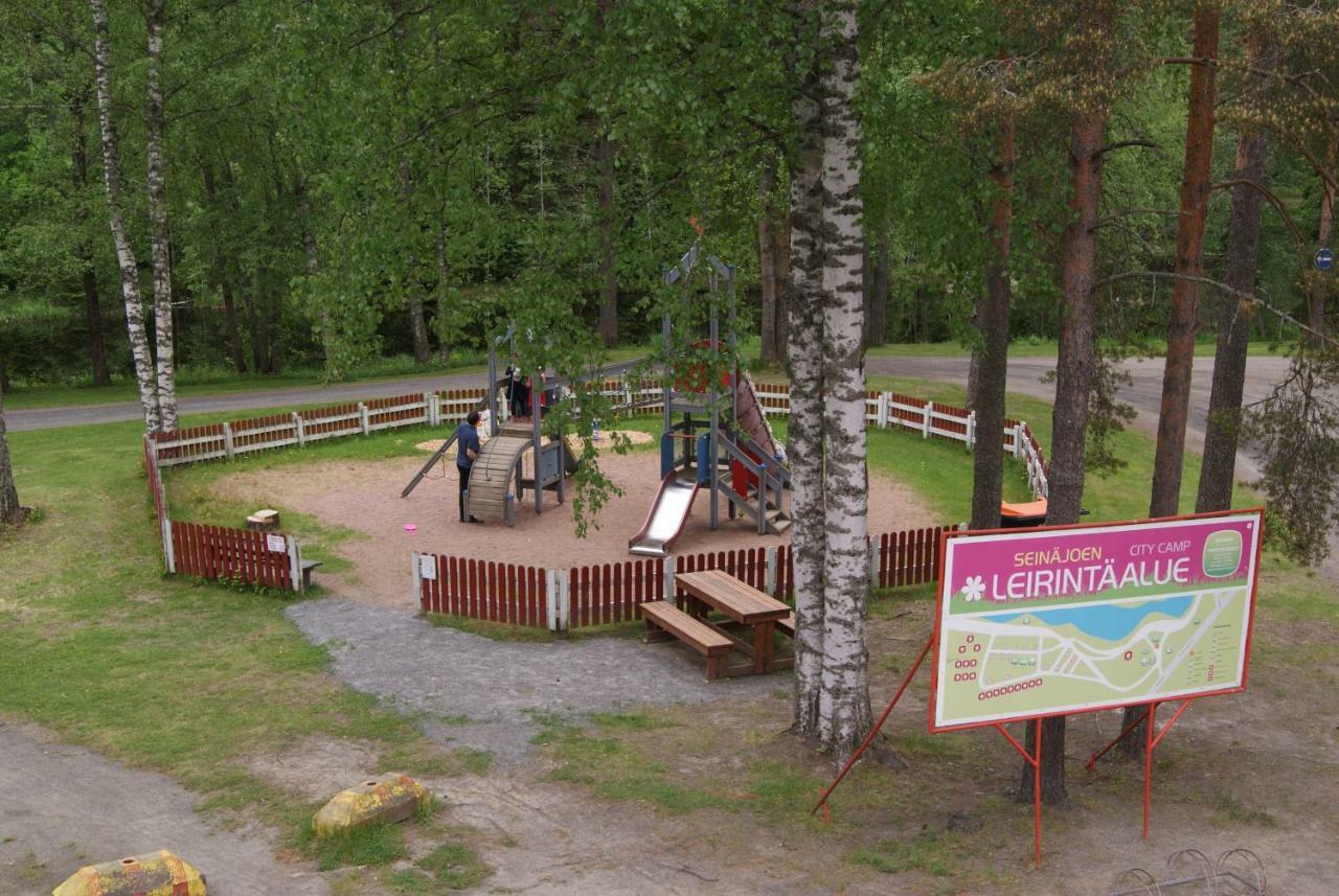 Seinaejoen Leirintaealue Hotel Seinajoki Bagian luar foto